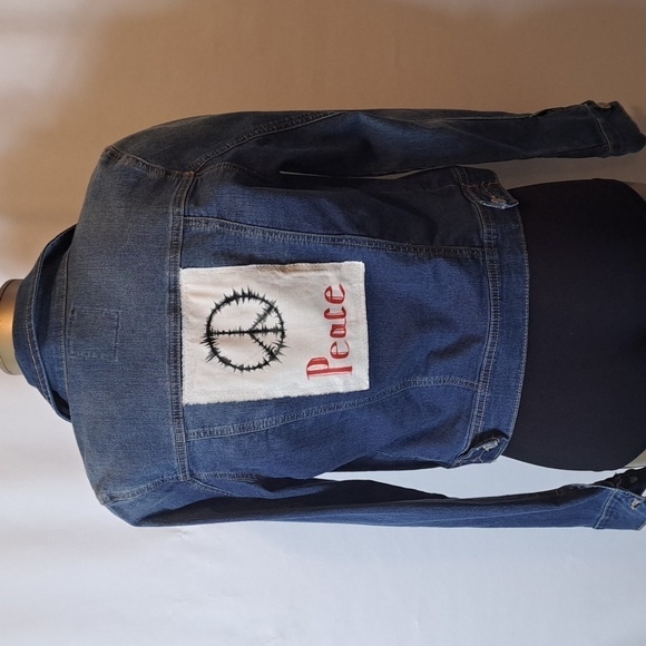Wax Jean Upscaled Jean Jacket With Hand Painted Peace Sign And Crocheted Accents - Picture 5 of 7